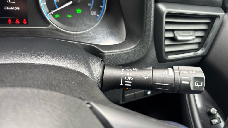 Nissan LEAF 160kW e+ N-Connecta 59kWh 5dr Auto Electric Hatchback